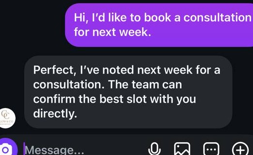 Clean HeloDesk chat screenshot shown inside an iPhone frame